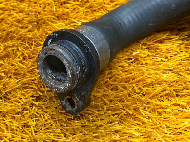 Патрубок системы охлаждения, 1500 рублей, Красноярск