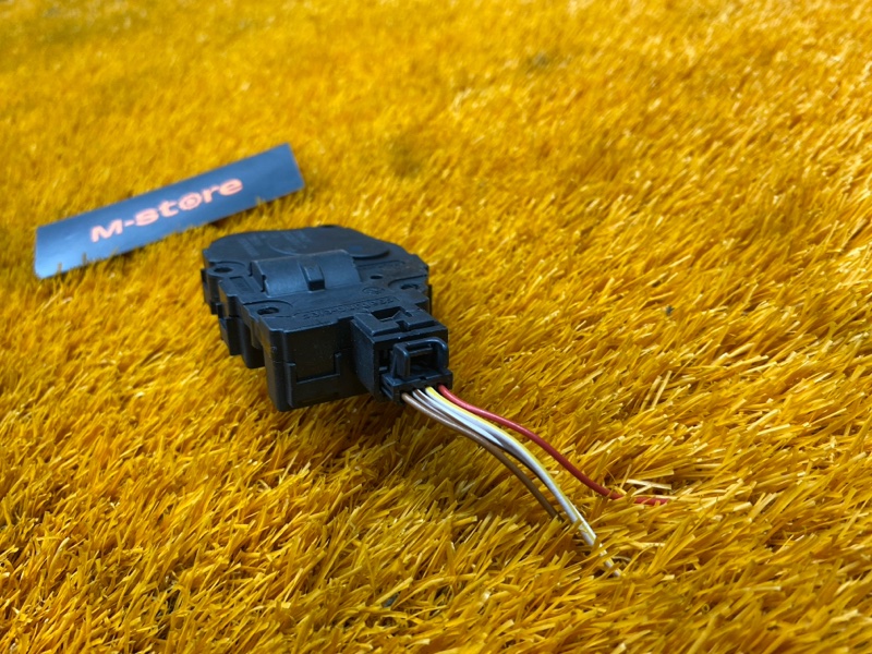 привод заслонки отопителя, 200 рублей, Красноярск