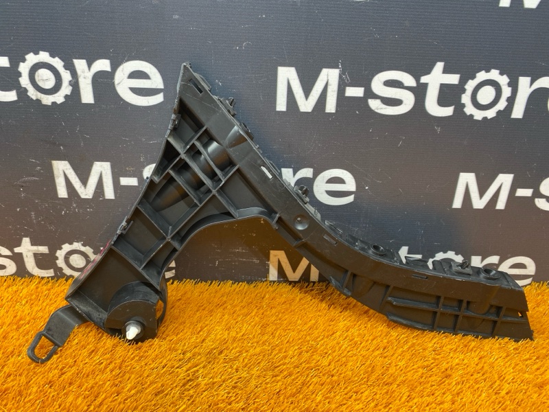 крепление бампера, 950 рублей, Красноярск