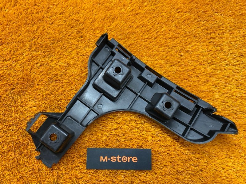 крепление бампера, 500 рублей, Красноярск