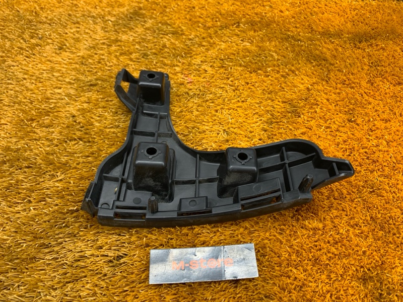 крепление бампера, 500 рублей, Красноярск