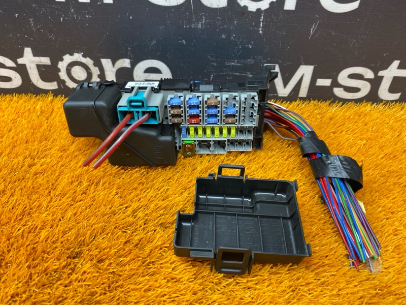 блок предохранителей, 1000 рублей, Красноярск