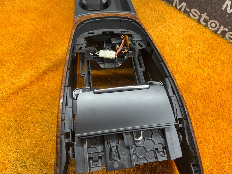 подлокотник, 2500 рублей, Красноярск