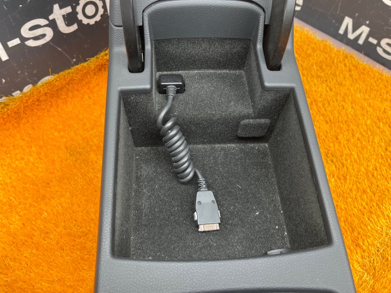 подлокотник, 2500 рублей, Красноярск