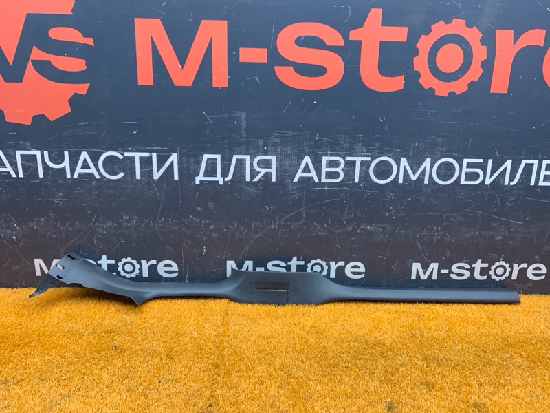 Накладка на порог салона, 700 рублей, Красноярск