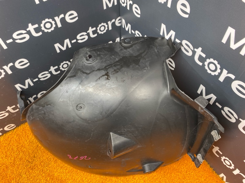 подкрылок, 600 рублей, Красноярск