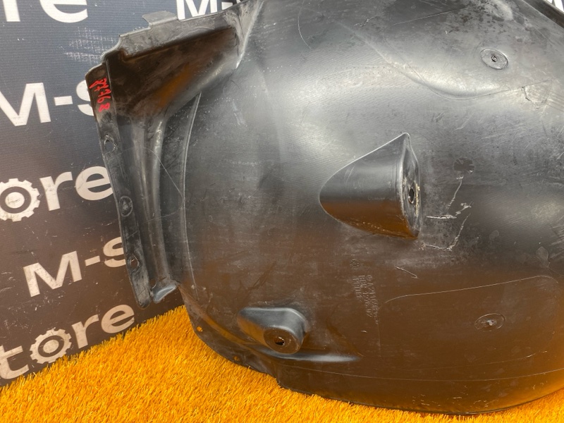 подкрылок, 600 рублей, Красноярск