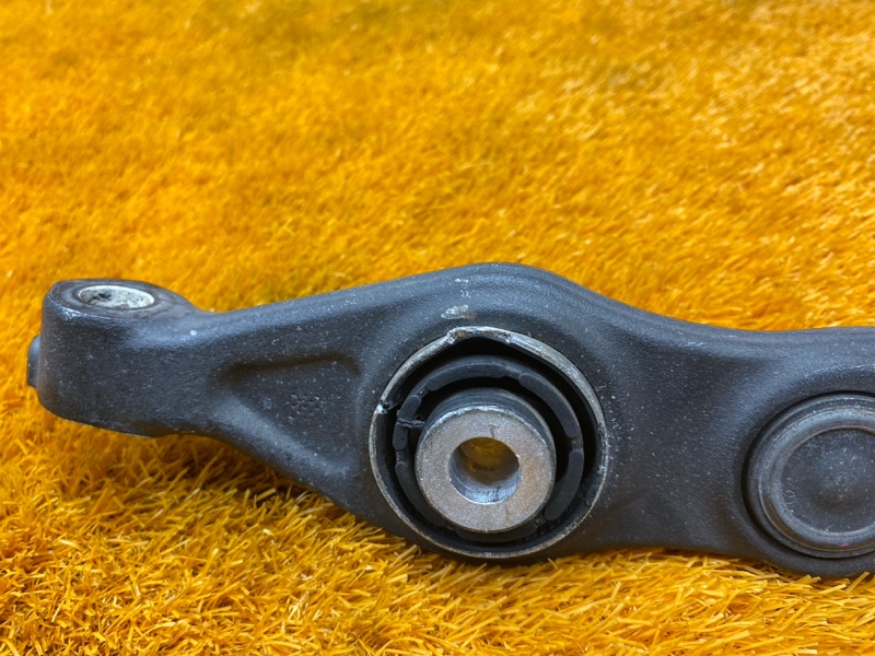 Рычаг подвески нижний, 2000 рублей, Красноярск