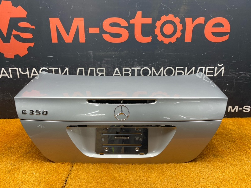 крышка багажника, 5000 рублей, Красноярск