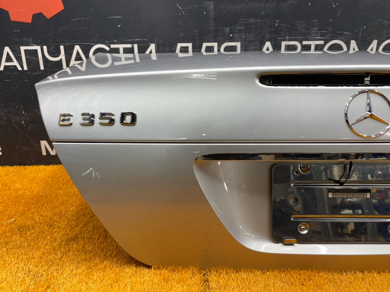 крышка багажника, 5000 рублей, Красноярск