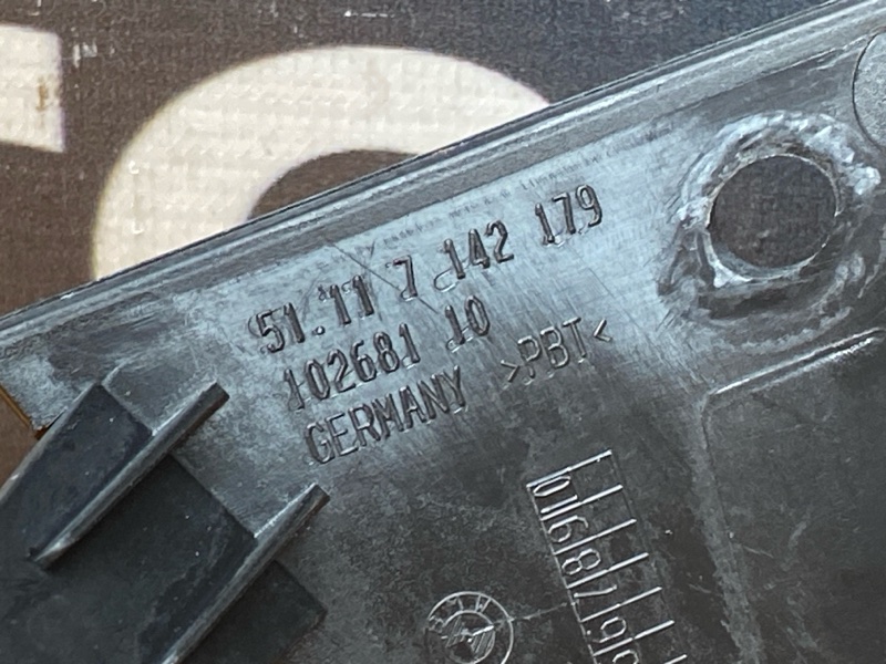 оправа туманки, 1000 рублей, Красноярск