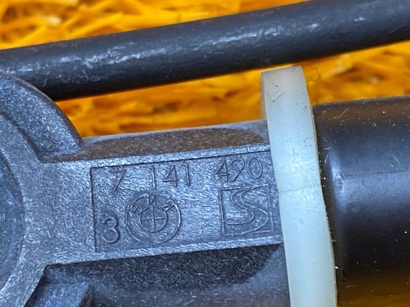 амортизатор багажника, 4000 рублей, Красноярск