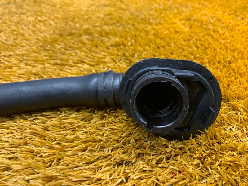 Патрубок системы охлаждения, 400 рублей, Красноярск