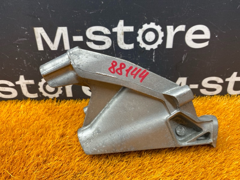 Кронштейн подушки двигателя, 950 рублей, Красноярск