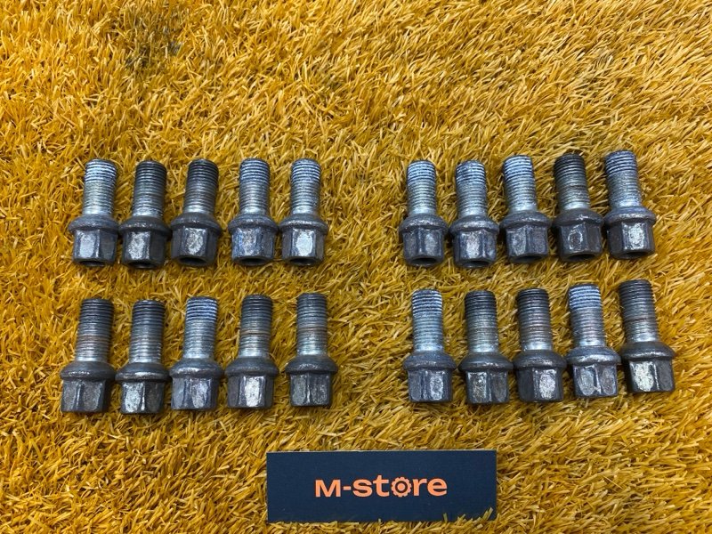 болт колесный, 2000 рублей, Красноярск