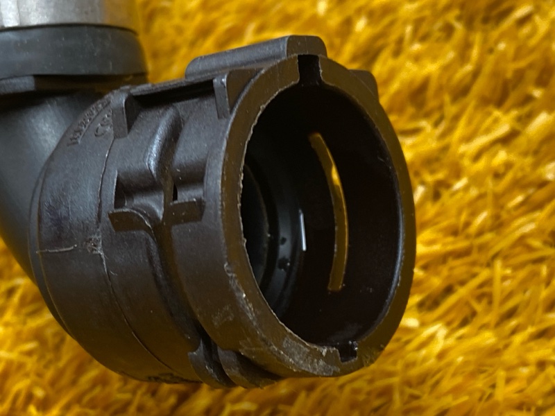 Патрубок системы охлаждения, 700 рублей, Красноярск