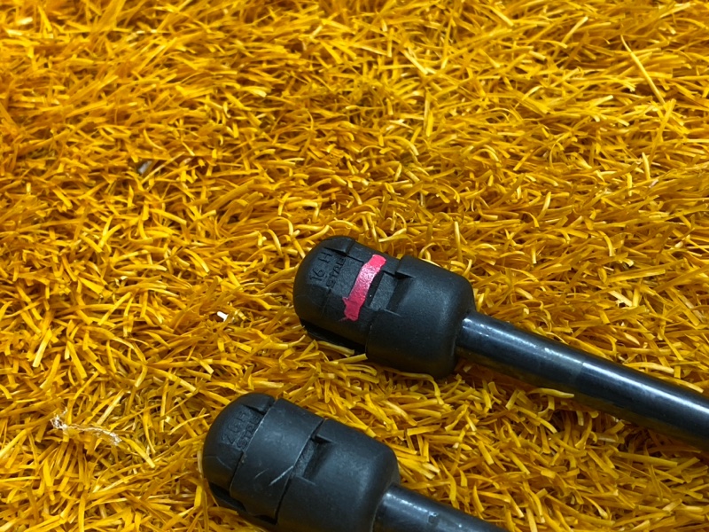 амортизатор багажника, 600 рублей, Красноярск