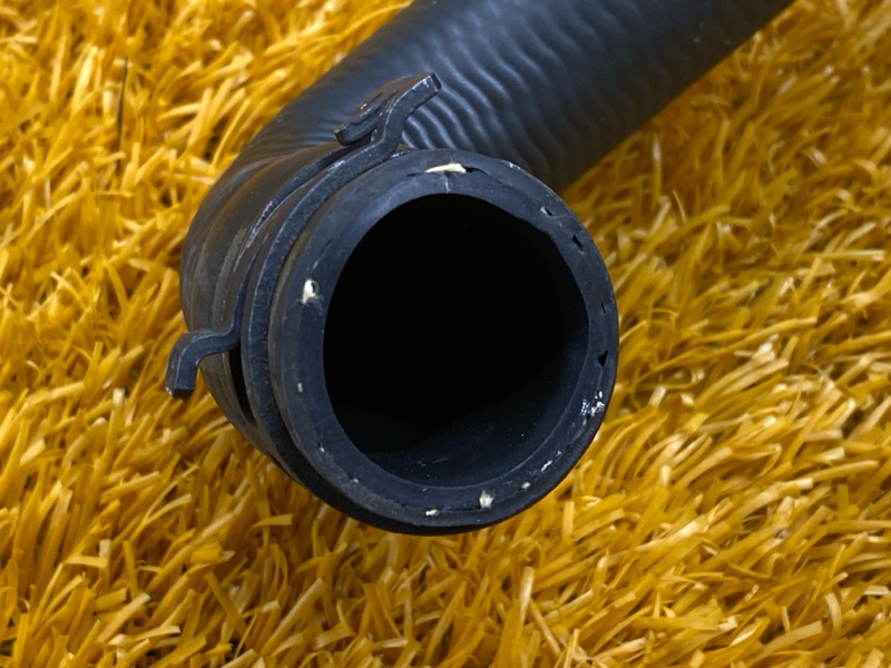 Патрубок системы охлаждения, 500 рублей, Красноярск