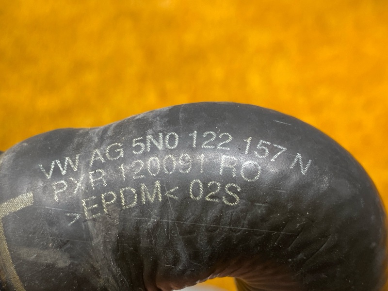 Патрубок системы охлаждения, 500 рублей, Красноярск