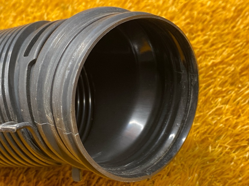 патрубок воздушного фильтра, 500 рублей, Красноярск