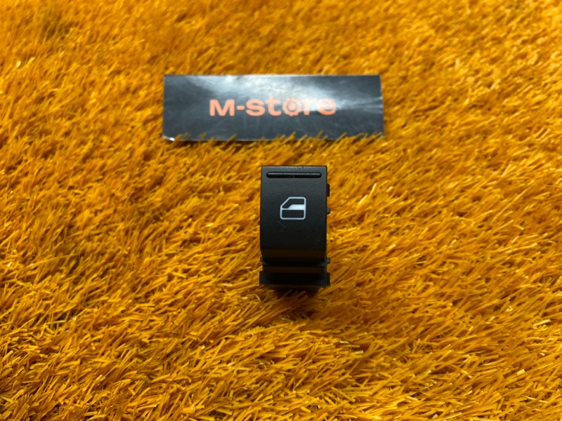 кнопка стеклоподъемника, 500 рублей, Красноярск