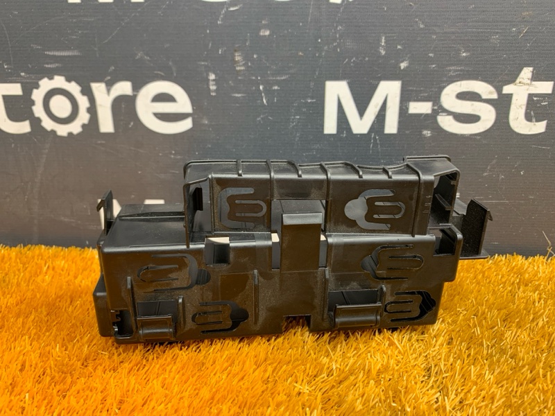 кронштейн, 480 рублей, Красноярск