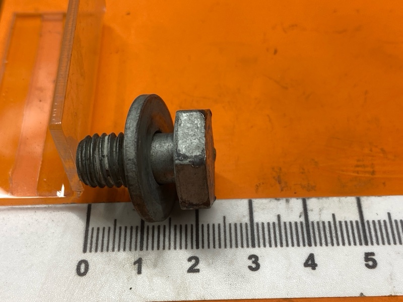 болт гидротрансформатора, 290 рублей, Красноярск