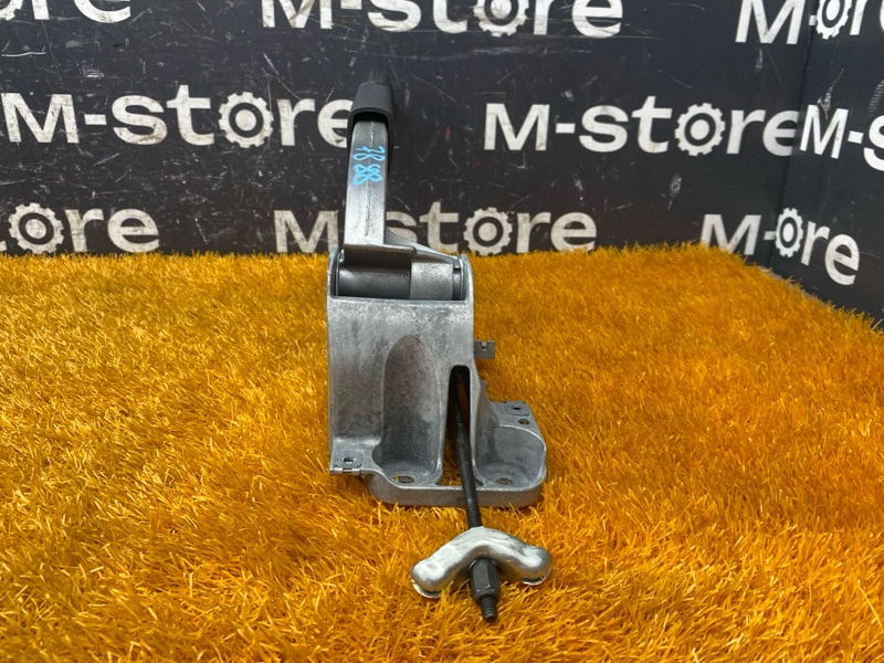 Ручка ручного тормоза, 1000 рублей, Красноярск