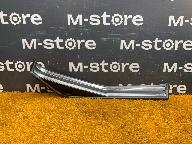 Накладка на порог салона, 400 рублей, Красноярск