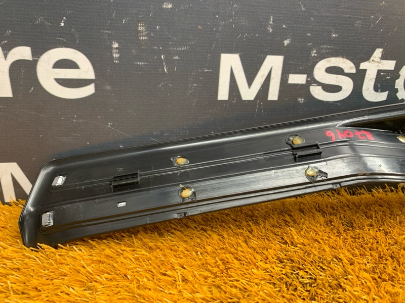 Накладка на порог салона, 500 рублей, Красноярск