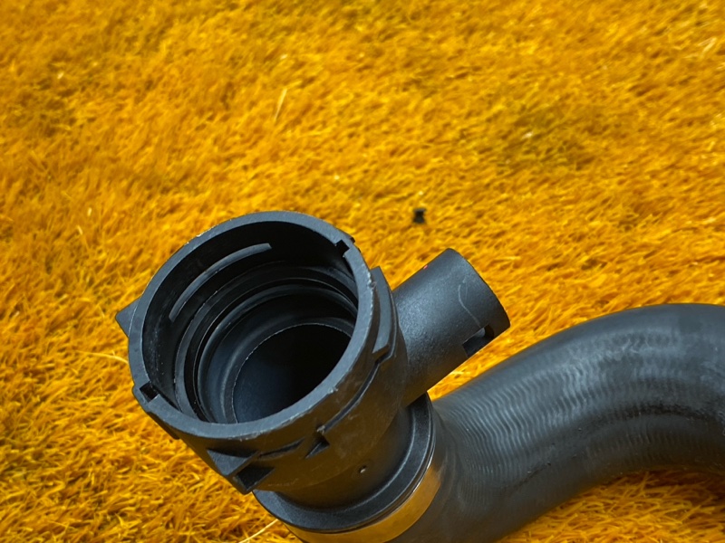 Патрубок радиатора нижний, 1700 рублей, Красноярск