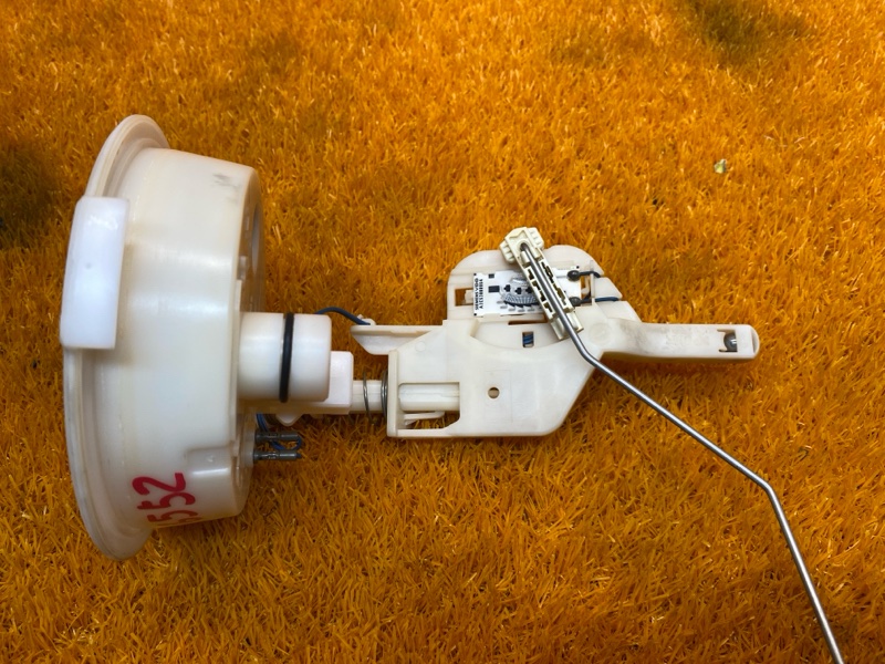 Датчик уровня топлива, 1000 рублей, Красноярск