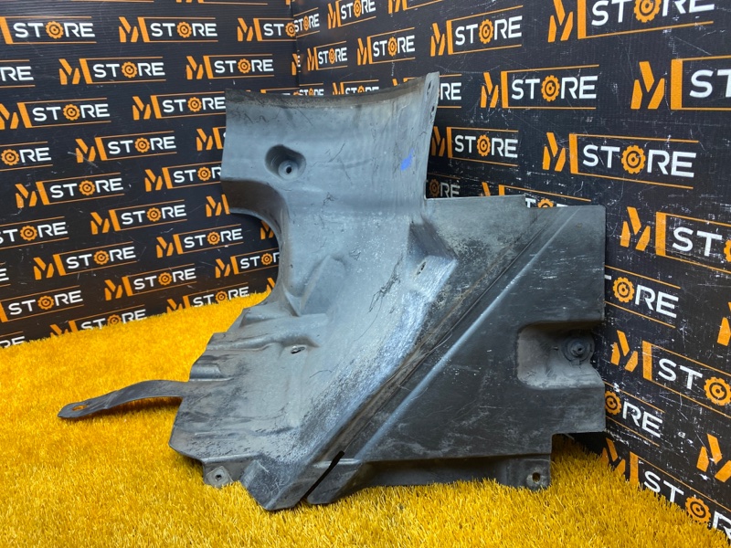 подкрылок, 3500 рублей, Красноярск