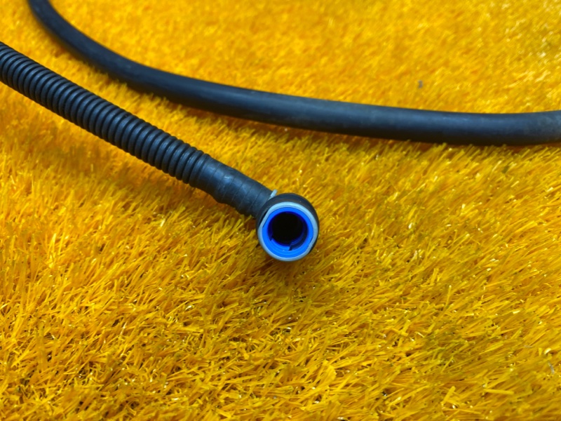 Шланг омывателя фар, 1000 рублей, Красноярск