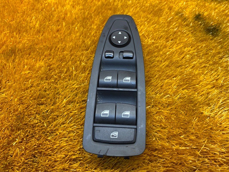 Блок управления стеклоподъемниками, 1000 рублей, Красноярск