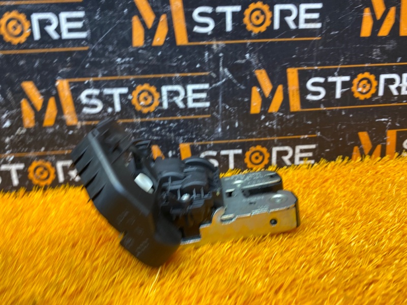 замок багажника, 1000 рублей, Красноярск