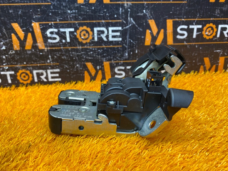 замок багажника, 1000 рублей, Красноярск