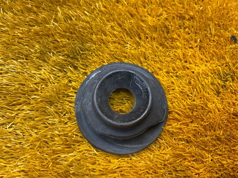 опора пружины, 500 рублей, Красноярск