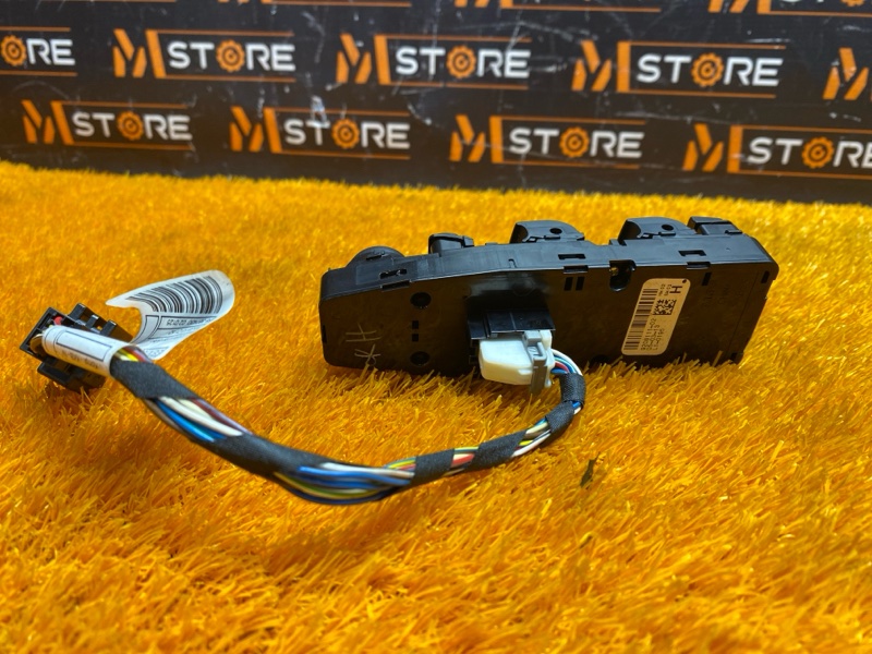 Блок управления стеклоподъемниками, 1000 рублей, Красноярск