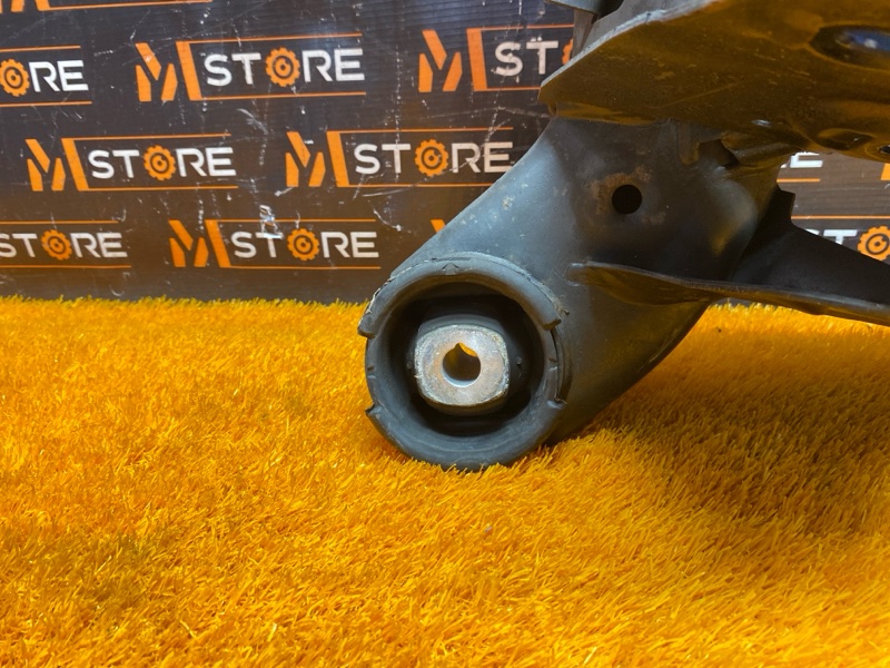 Балка поперечная (подрамник), 2500 рублей, Красноярск