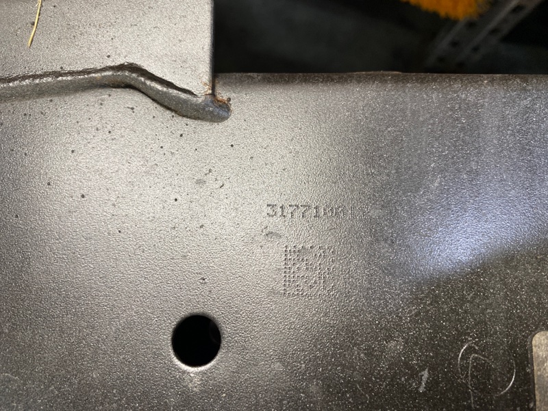 Балка поперечная (подрамник), 2500 рублей, Красноярск