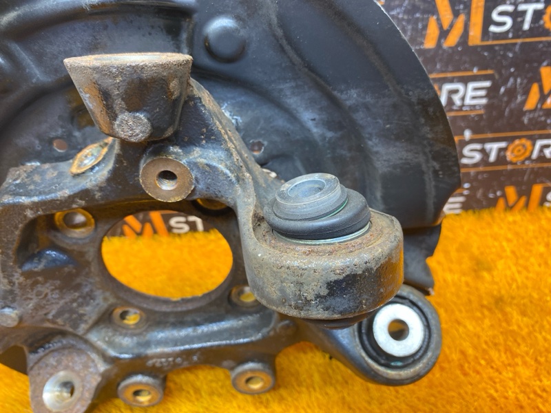 кулак поворотный, 2000 рублей, Красноярск