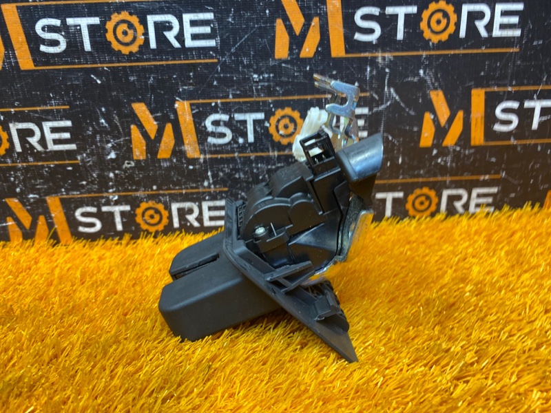 замок багажника, 1000 рублей, Красноярск