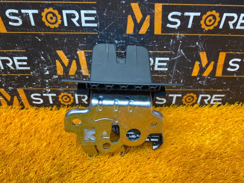 замок багажника, 1000 рублей, Красноярск