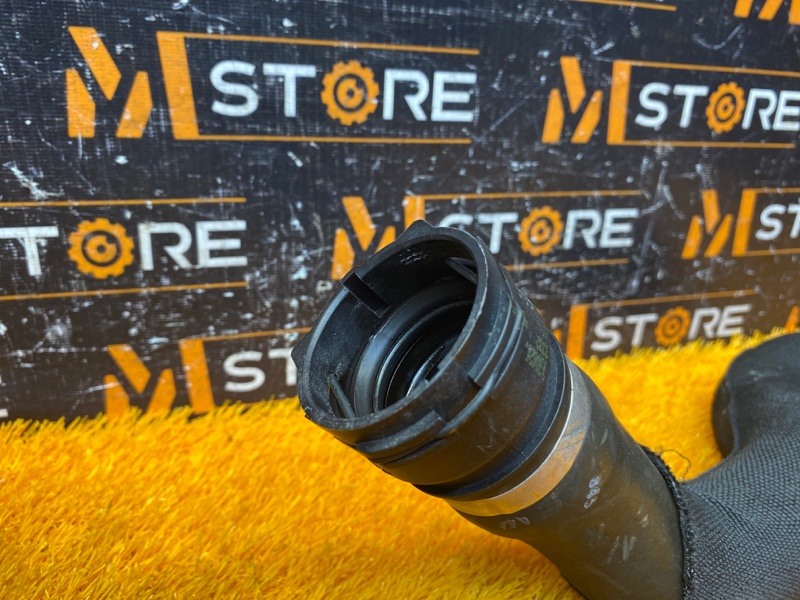 Патрубок системы охлаждения, 1000 рублей, Красноярск