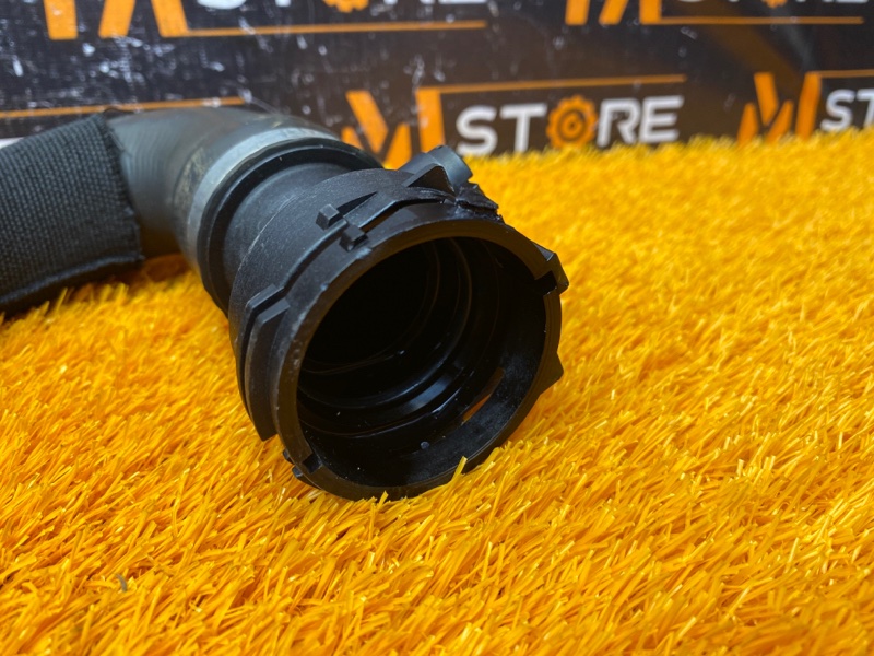 Патрубок системы охлаждения, 1000 рублей, Красноярск