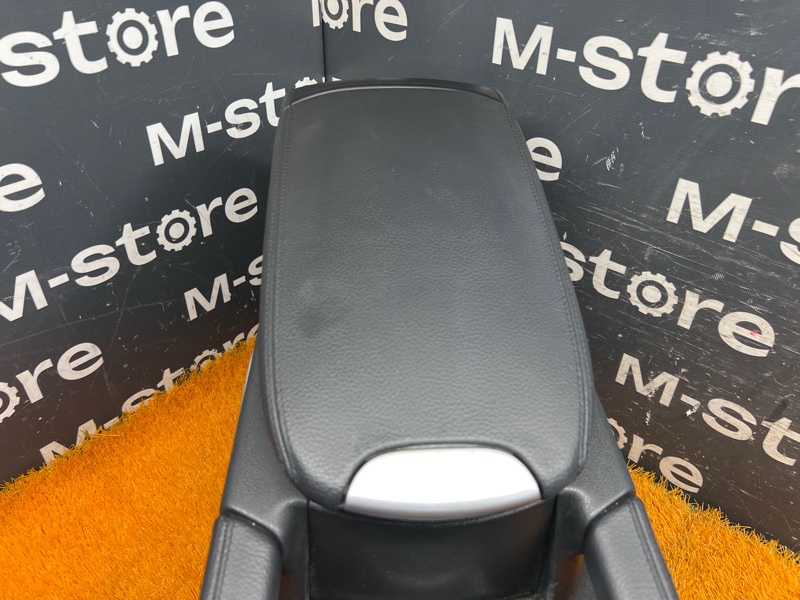 подлокотник, 9000 рублей, Красноярск