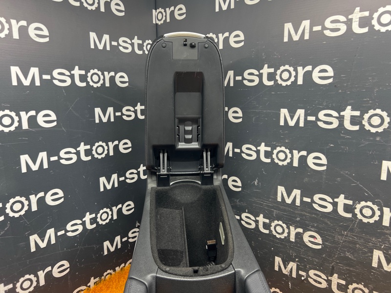 подлокотник, 9000 рублей, Красноярск