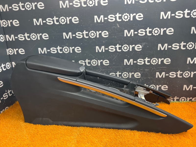 подлокотник, 9000 рублей, Красноярск