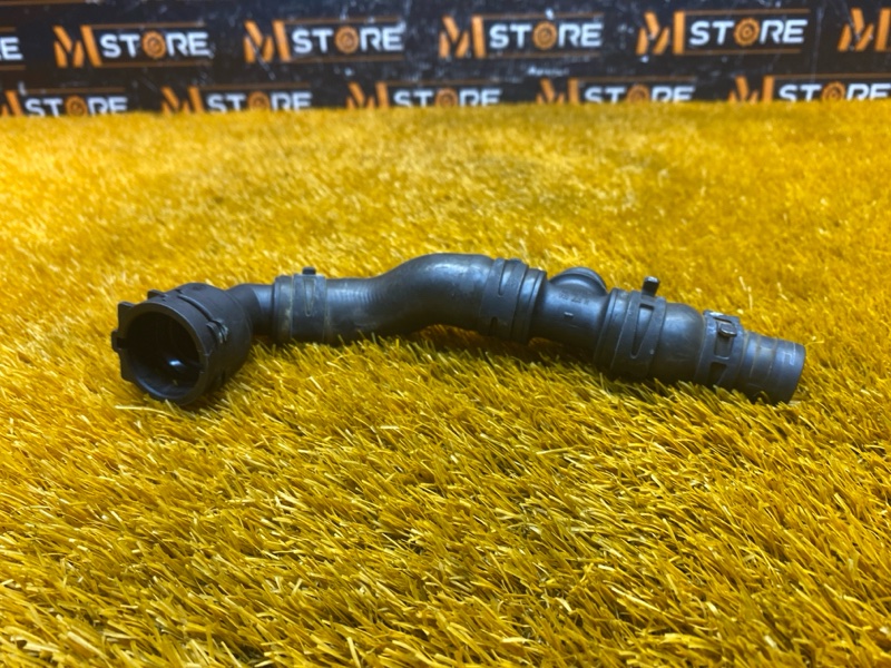 Патрубок системы охлаждения, 1000 рублей, Красноярск